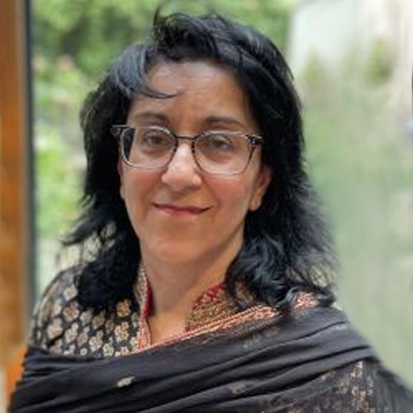 Dr Samina Khan